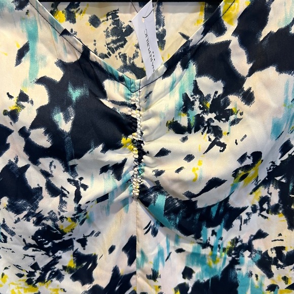 Banana Republic Abstract Floral Blouse V Neck Ruched Long Sleeve‎ M NWT - Picture 4 of 9